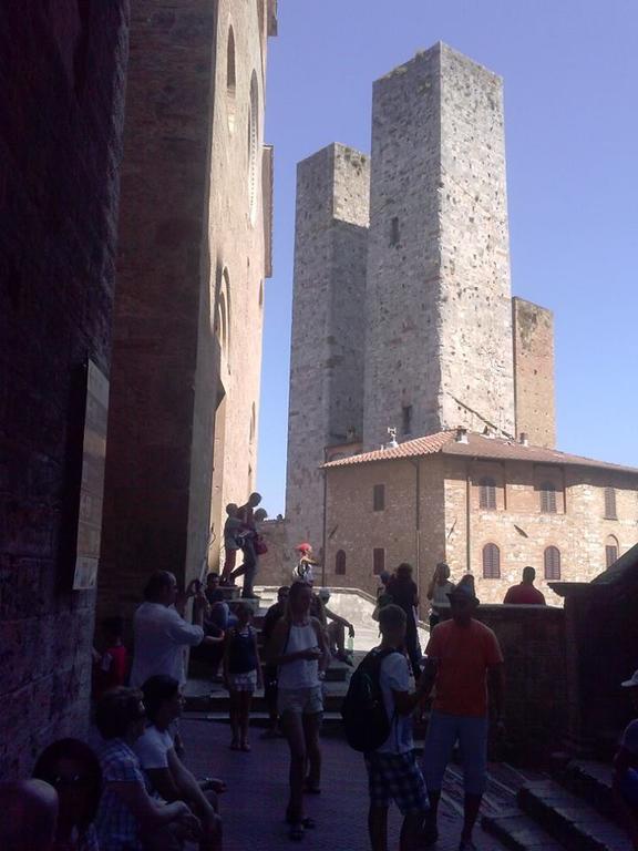La Torre Useppi Leilighet San Gimignano Eksteriør bilde